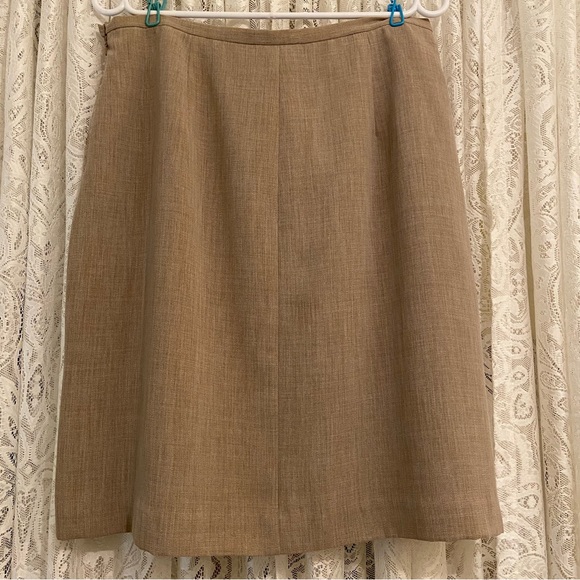 Worthington. Beige Pencil Skirt. Lined. Above the knee. - Picture 2 of 4